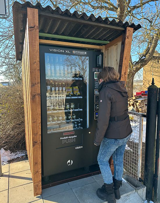 Kräutergarten_am_Storchennest_Automat_barrierefrei Kräutergarten_am_Storchennest_Automat_barrierefrei